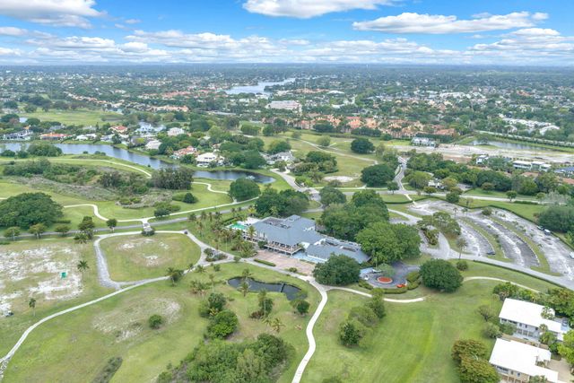 11813 Pebblewood Drive, Wellington, FL 33414