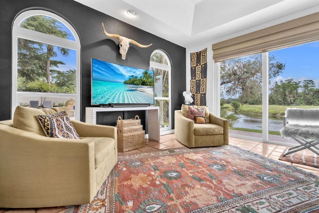 11813 Pebblewood Drive, Wellington, FL 33414
