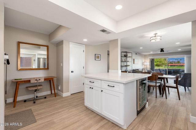 7424 N Via Camello Del Norte -- 185, Scottsdale, AZ 85258