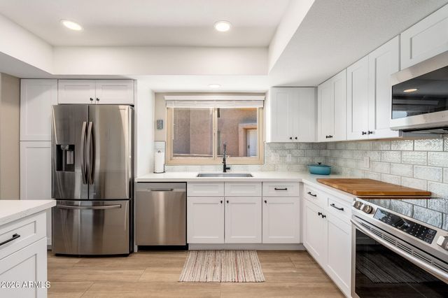 7424 N Via Camello Del Norte -- 185, Scottsdale, AZ 85258