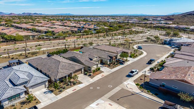 29353 N 135th Drive, Peoria, AZ 85383