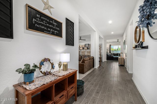29353 N 135th Drive, Peoria, AZ 85383