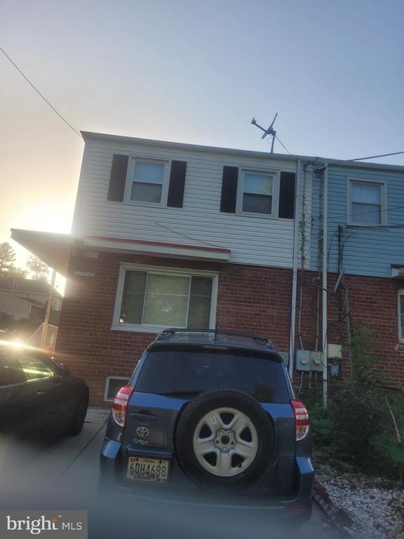 12040 VALLEYWOOD DR, Silver Spring, MD 20902