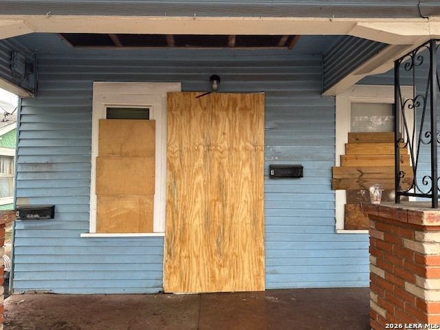 5410 S Flores, San Antonio, TX 78214