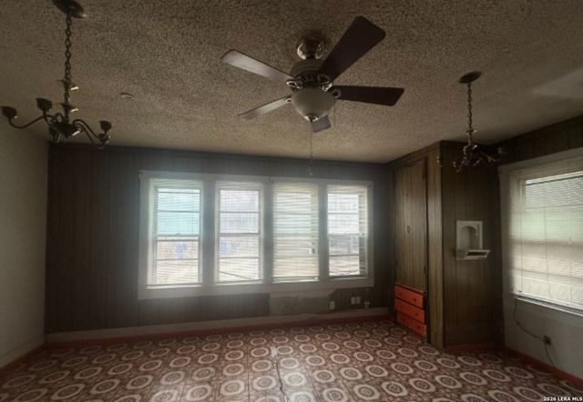 5410 S Flores, San Antonio, TX 78214