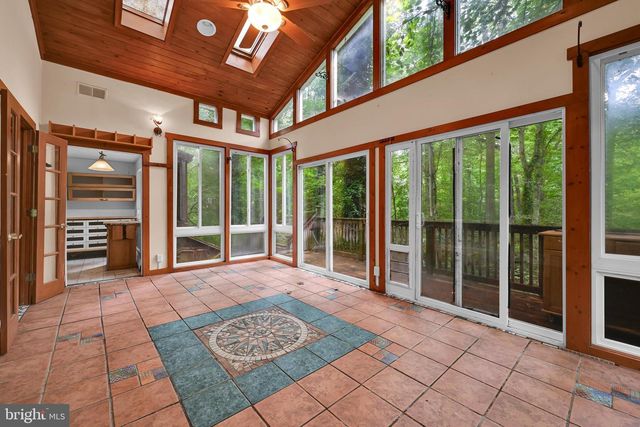 9 WOODED LN, Media, PA 19063