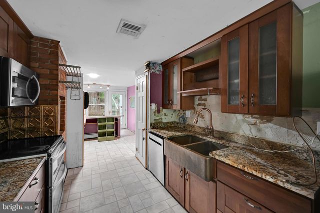 9 WOODED LN, Media, PA 19063