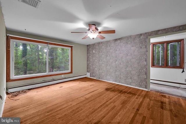 9 WOODED LN, Media, PA 19063
