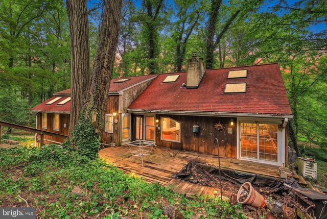 9 WOODED LN, Media, PA 19063