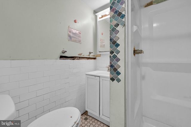 9 WOODED LN, Media, PA 19063
