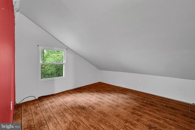 9 WOODED LN, Media, PA 19063