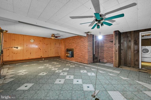 9 WOODED LN, Media, PA 19063