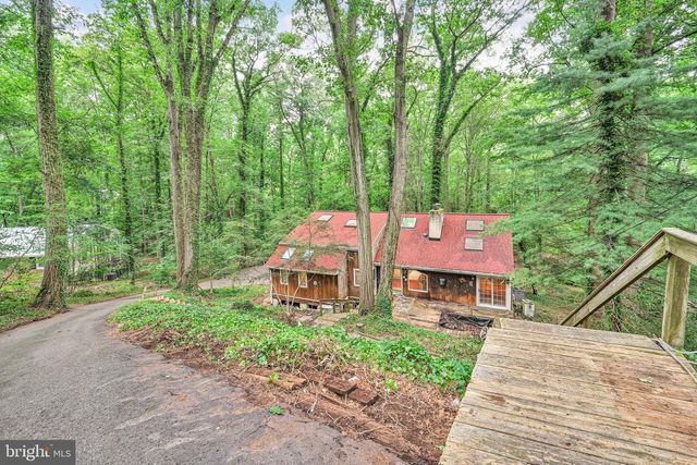 9 WOODED LN, Media, PA 19063