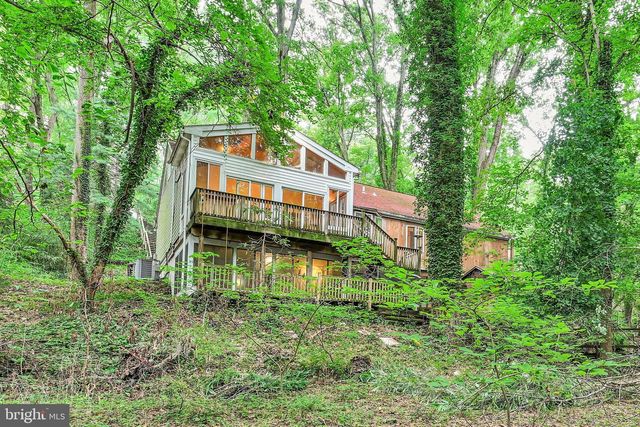 9 WOODED LN, Media, PA 19063