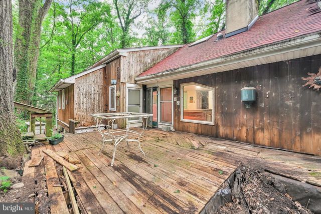 9 WOODED LN, Media, PA 19063
