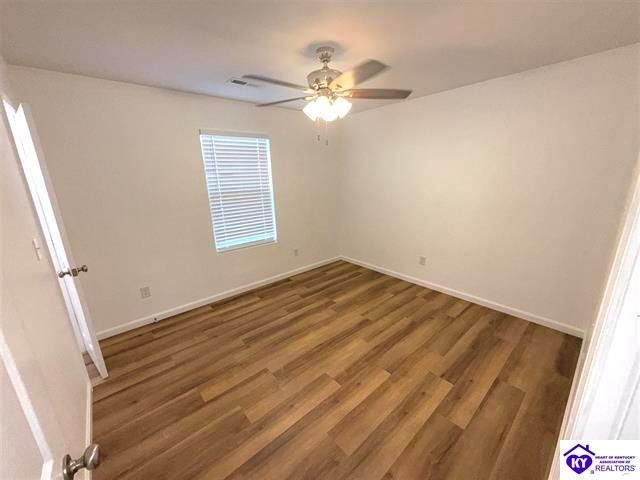 162 Parkers Loop, Hodgenville, KY 42748