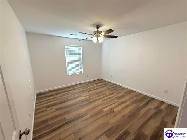 162 Parkers Loop, Hodgenville, KY 42748