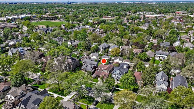 404 Grand Boulevard, Park Ridge, IL 60068