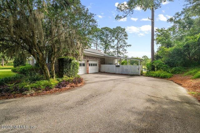 10042 LAKE LAMAR Court, Jacksonville, FL 32256
