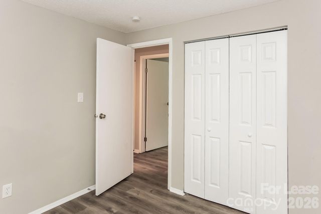 5222 Split Oak Drive, Charlotte, NC 28227