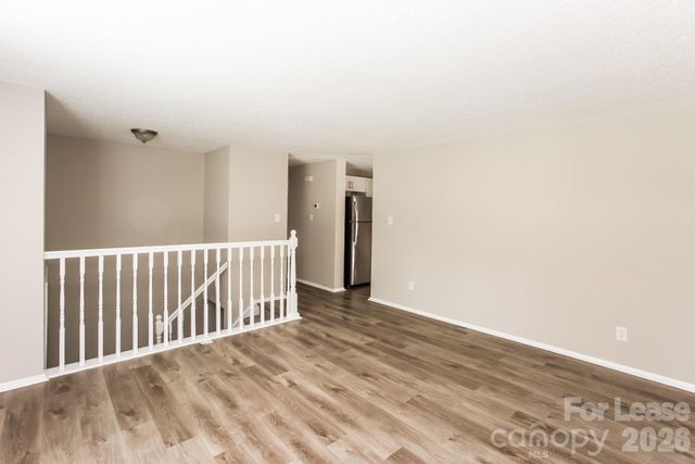 5222 Split Oak Drive, Charlotte, NC 28227