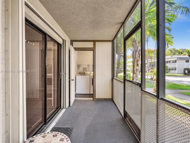 831 NE 199th St 101-34, Miami, FL 33179