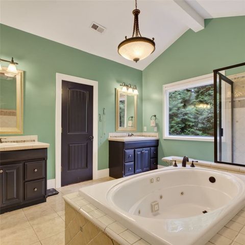 406 E Waterside Drive, Seneca, SC 29672