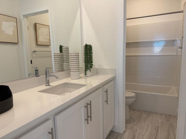 256 Birch Ranch Way, Patterson, CA 95363