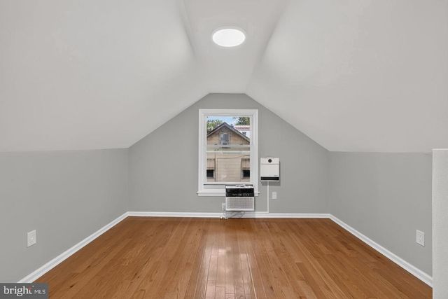 1004 SHEPHERD ST NE, Washington, DC 20017