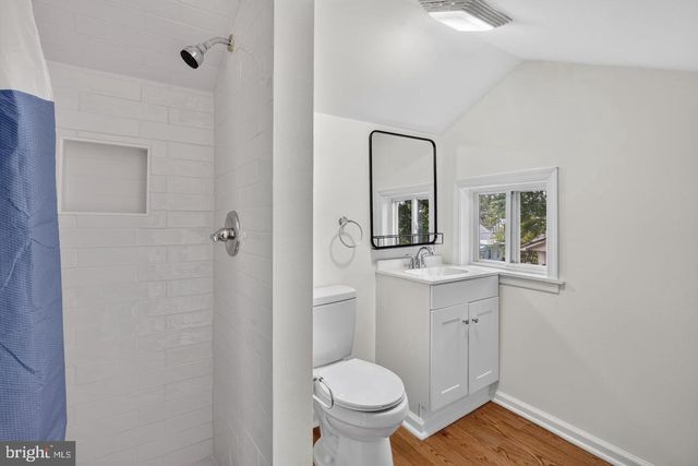 1004 SHEPHERD ST NE, Washington, DC 20017