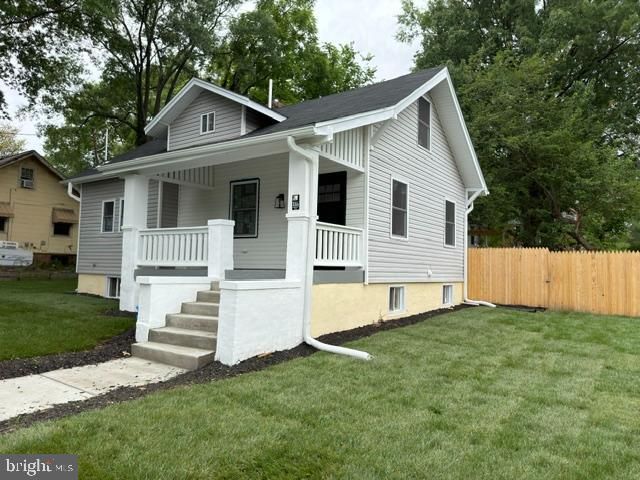 1004 SHEPHERD ST NE, Washington, DC 20017
