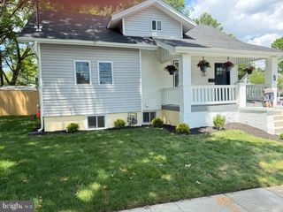 1004 SHEPHERD ST NE, Washington, DC 20017