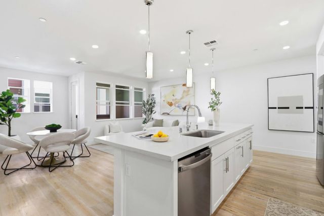 2930 Boyter Place 112, Santa Clara, CA 95051