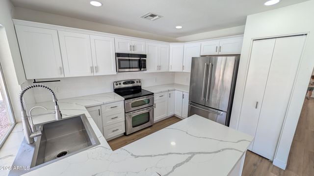 1905 N VERANO Way, Chandler, AZ 85224