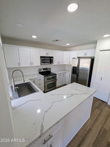1905 N VERANO Way, Chandler, AZ 85224