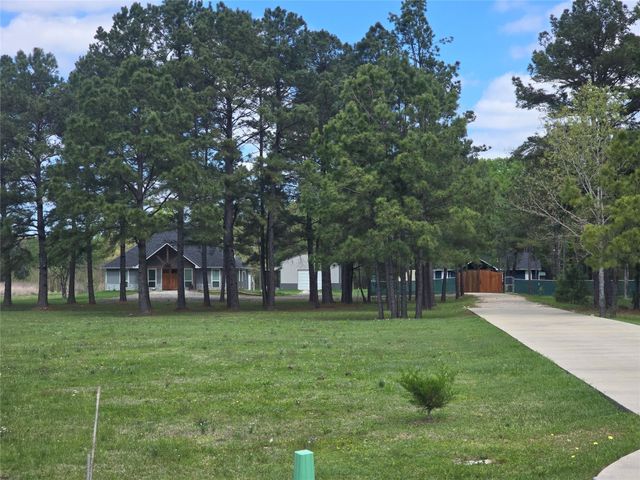 287 County Road 688, Dayton, TX 77535