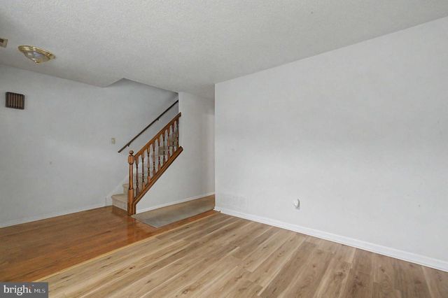 756 BARBADOS DR, Williamstown, NJ 08094