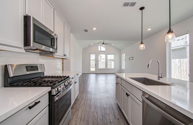 22122 Ingham Bluff Lane, Cypress, TX 77433