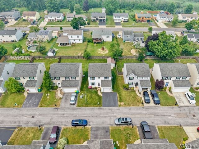 16 Jordy Court, Hamburg, NY 14075