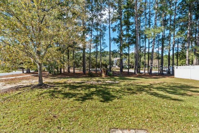 6 Founders Walk, Bluffton, SC 29910