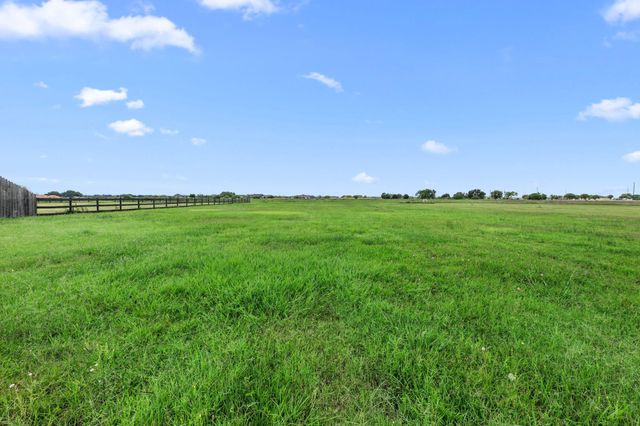 15769 County Road 272, East Bernard, TX 77435
