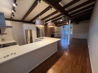5222 Memorial Drive 5222, Houston, TX 77007