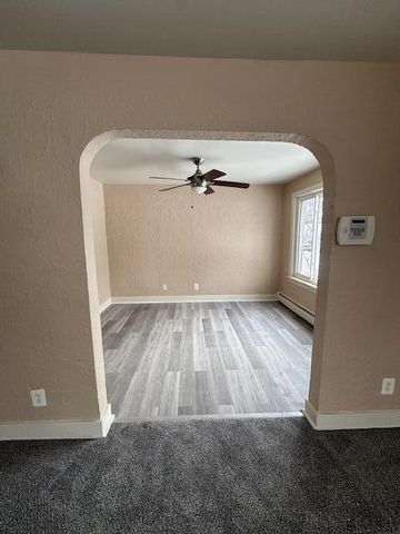 5718 Fenton Street, Dearborn Heights, MI 48127