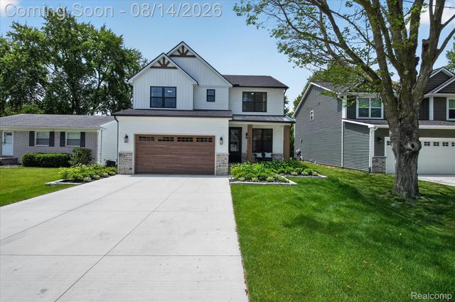 9295 Elmhurst Avenue, Plymouth Charter Township, MI 48170