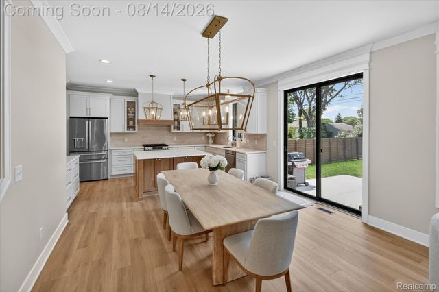9295 Elmhurst Avenue, Plymouth Charter Township, MI 48170