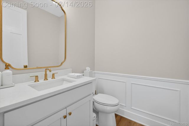 9295 Elmhurst Avenue, Plymouth Charter Township, MI 48170
