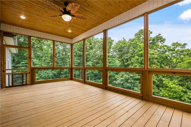 48 Brentwood Drive, Bella Vista, AR 72715