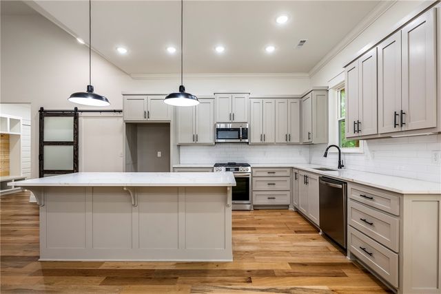 48 Brentwood Drive, Bella Vista, AR 72715