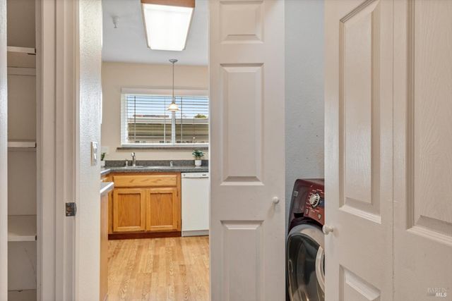 790 William Ct, Napa, CA 94558