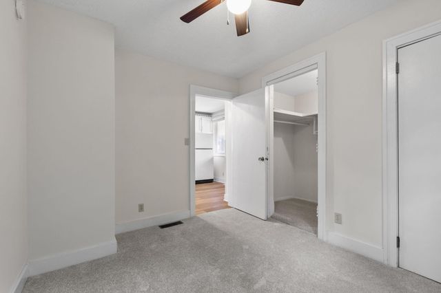 2610 Dupont Avenue S 1, Minneapolis, MN 55408